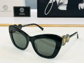 Picture of Versace Sunglasses _SKUfw55051076fw